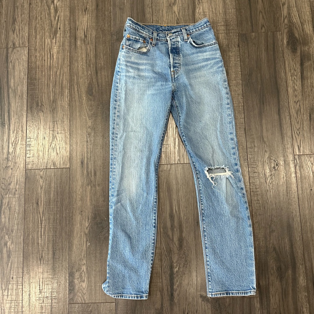 Levis Medium 501 Jeans